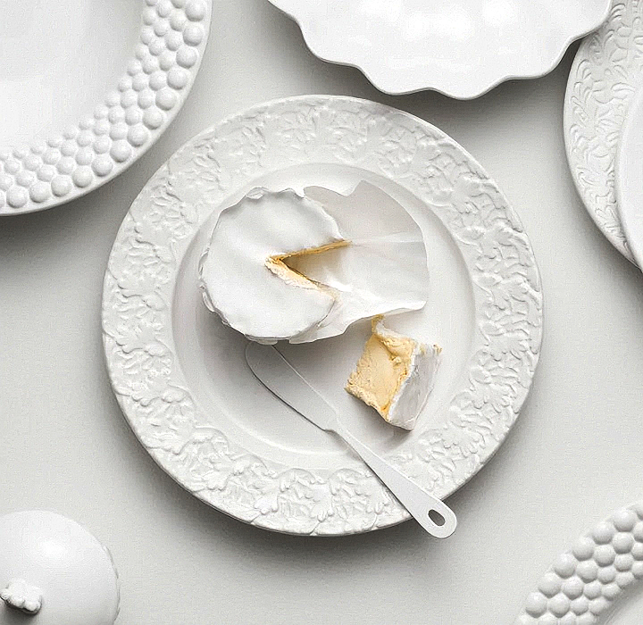 お料理を美しく引き立てる白いディナー皿 直径25cm