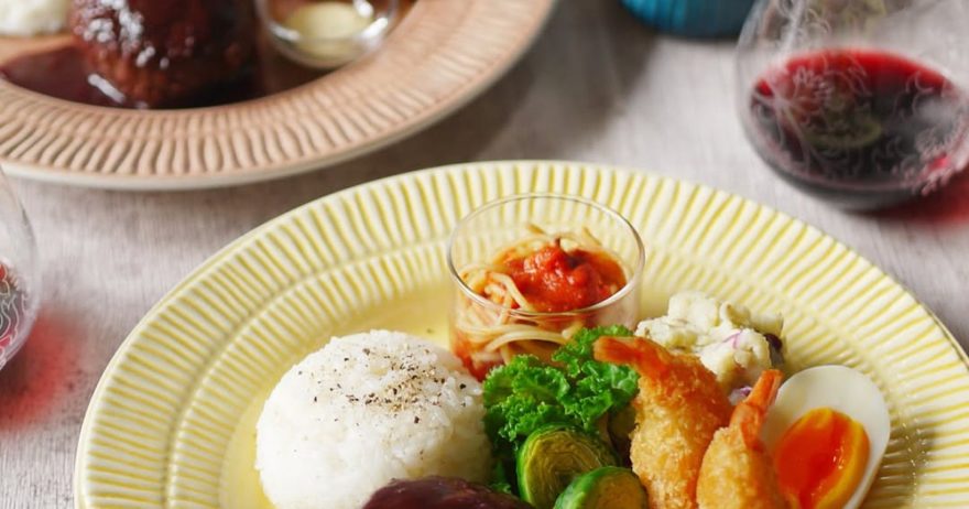 大人のお子さまランチをおしゃれに！ワンプレートを格上げする皿選びのコツ