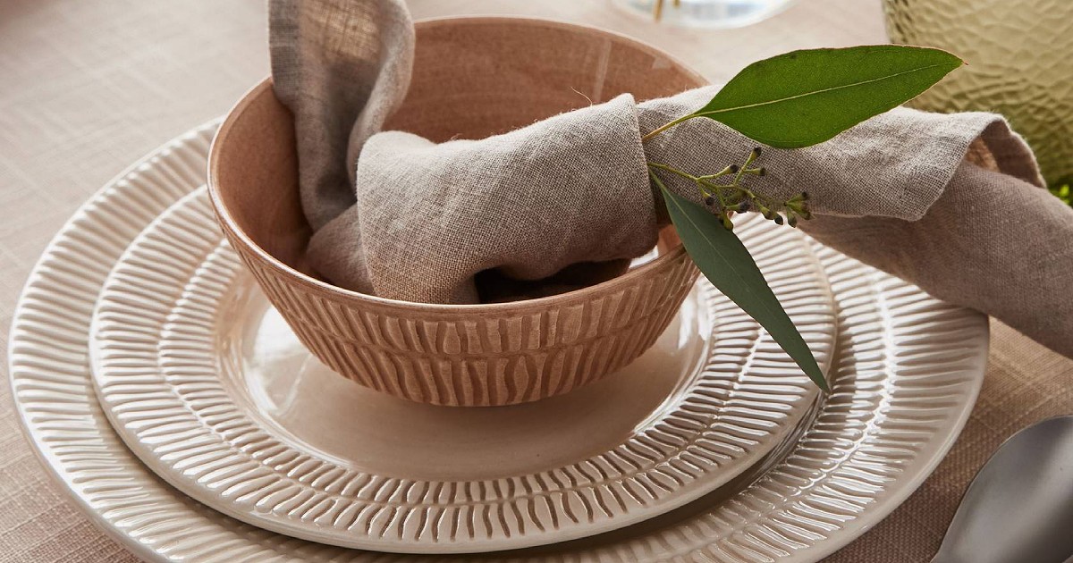 上品かつ心地よいテーブルコーディネート