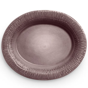 楕円形の陶器製大皿